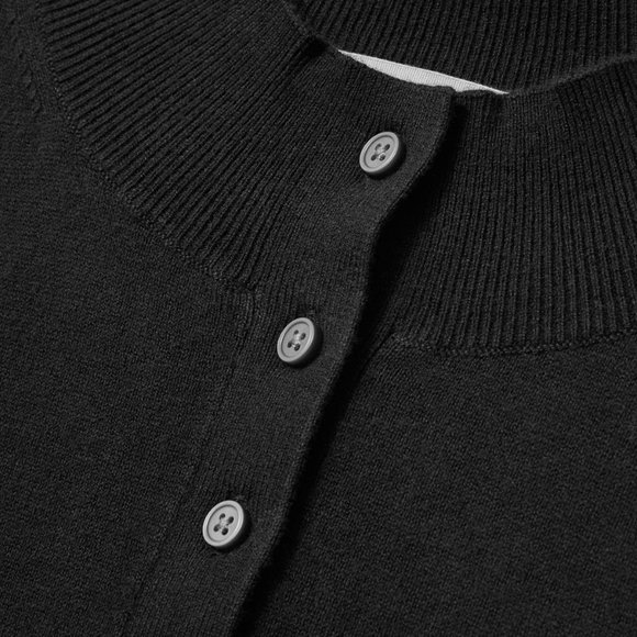 LIKE NEW Everlane Black Organic Button Mockneck! - Picture 7 of 14